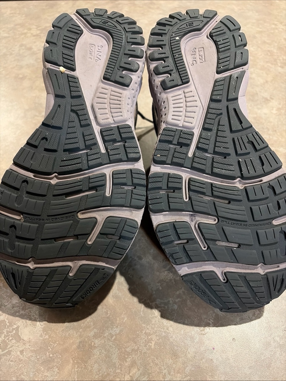 BROOKS ADRENALINE SHOES WOMENS SIZE 7 - Picture 7 of 9